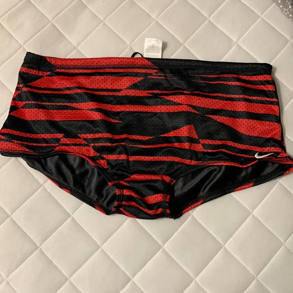 NWT Nike drag suit